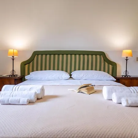 Domus Andrea Und Carolina Holiday home Castiglione De Sicilia
