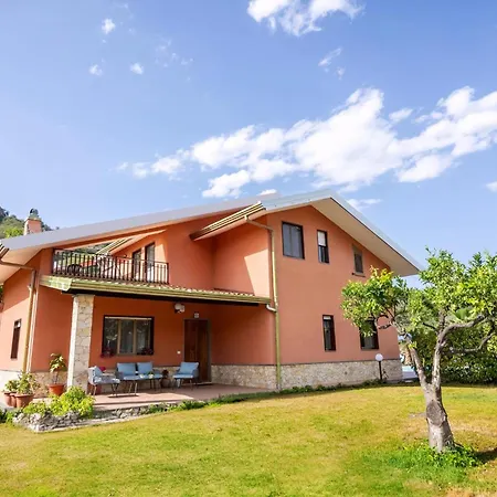 Holiday home Domus Andrea Und Carolina Castiglione De Sicilia